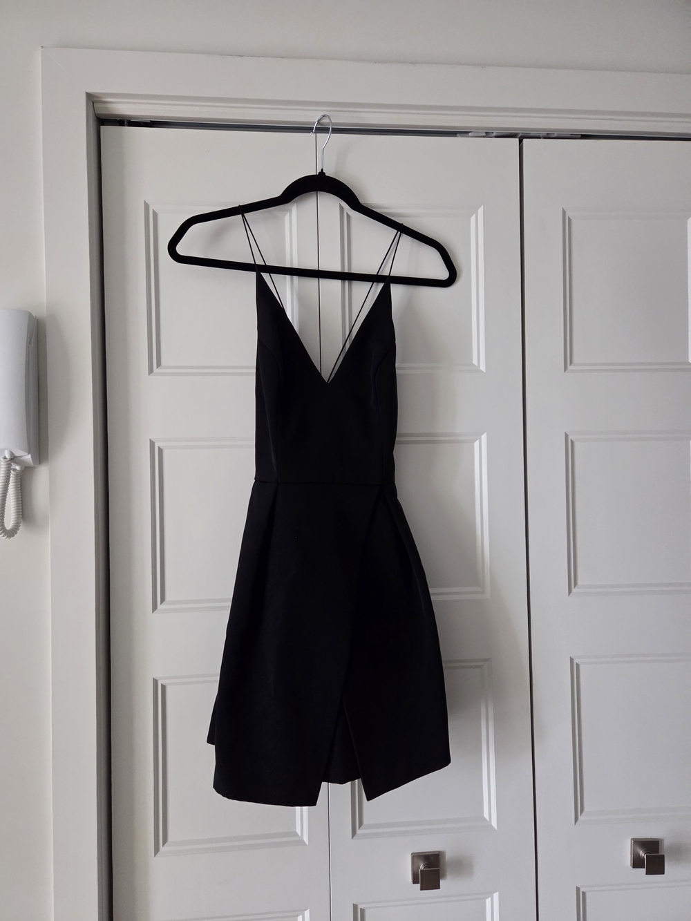 Topshop Black V-Neck Strappy Mini Dress